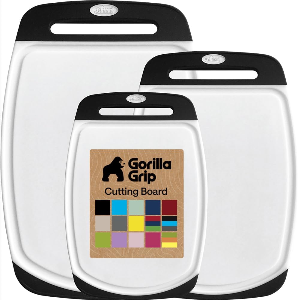 GORILLA GRIP BPA-Free Reversible Kitchen Cutting Board Set of 3, US Designed, Nonporous, Juice Grooves Catch Liquid, Slip Resistant Border, Dishwasher Safe, Durable Large Food Chopping Boards, Black